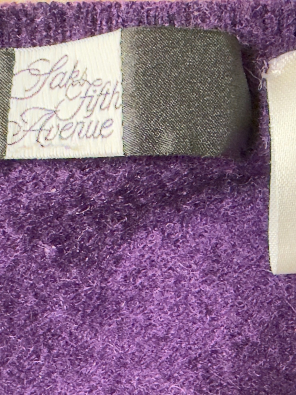 Saks Fifth Avenue 100% Cashmere Cardigan Sweater Purple Crewneck Women's Size S - Picture 7 of 7